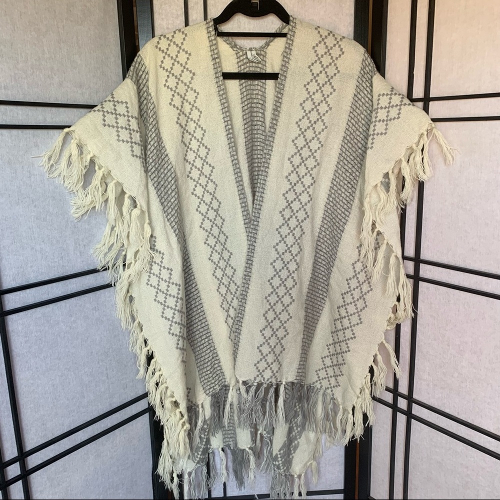 Nicole Marciano | Boho Shawl Fringe Tassel Cardigan